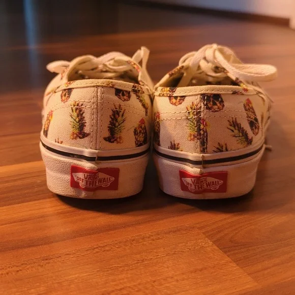 EUC Pineapple Skull Vans - Picture 3 of 6